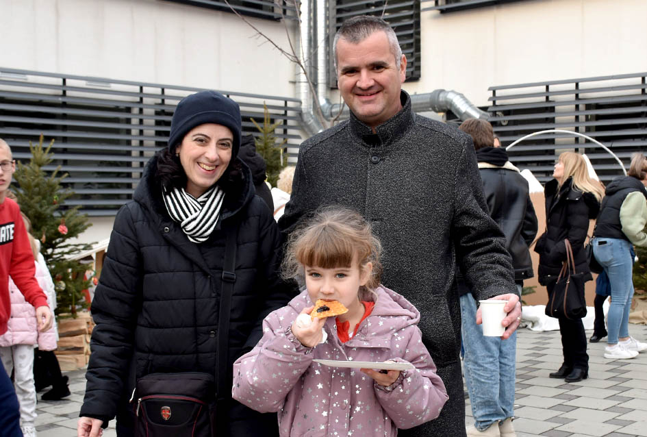 ADVENTSKI SAJAM U CESARIĆU: Zarađeno doniraju Udruzi „Mali princ“