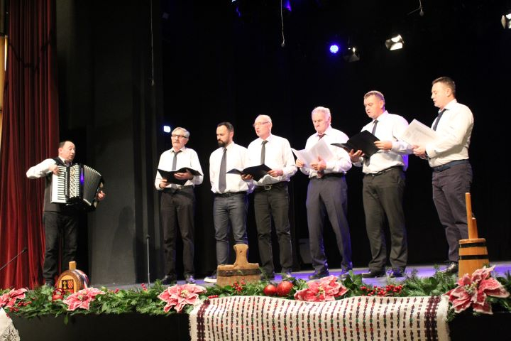UZ DAN GRADA PLETERNICE: Održana 18. Međunarodna smotra folklora „Običaji starog zavičaja“