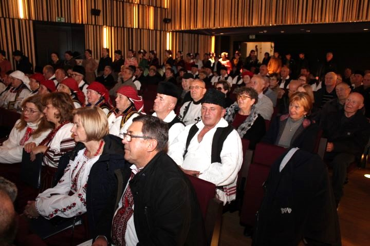 UZ DAN GRADA PLETERNICE: Održana 18. Međunarodna smotra folklora „Običaji starog zavičaja“
