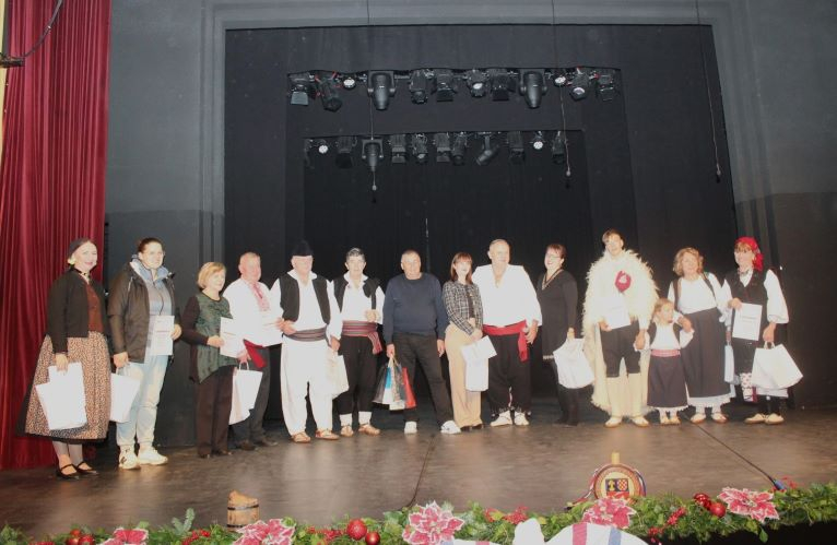 UZ DAN GRADA PLETERNICE: Održana 18. Međunarodna smotra folklora „Običaji starog zavičaja“