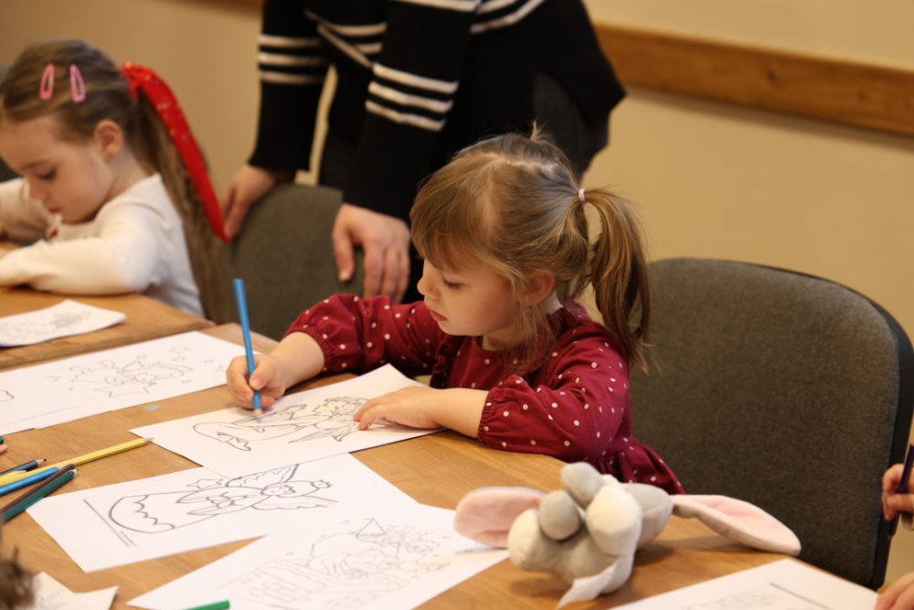 [FOTO] Blagdanska čarolija u Bjeliševcu: Sveti Nikola razveselio mališane i mještane