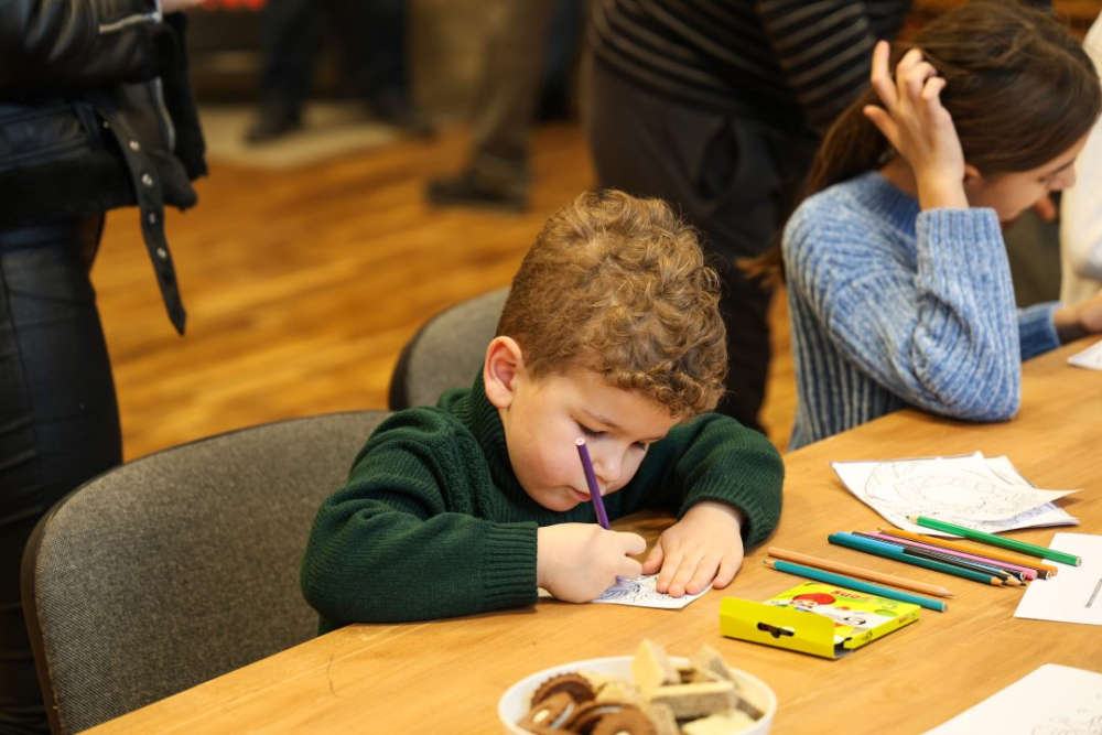 [FOTO] Blagdanska čarolija u Bjeliševcu: Sveti Nikola razveselio mališane i mještane
