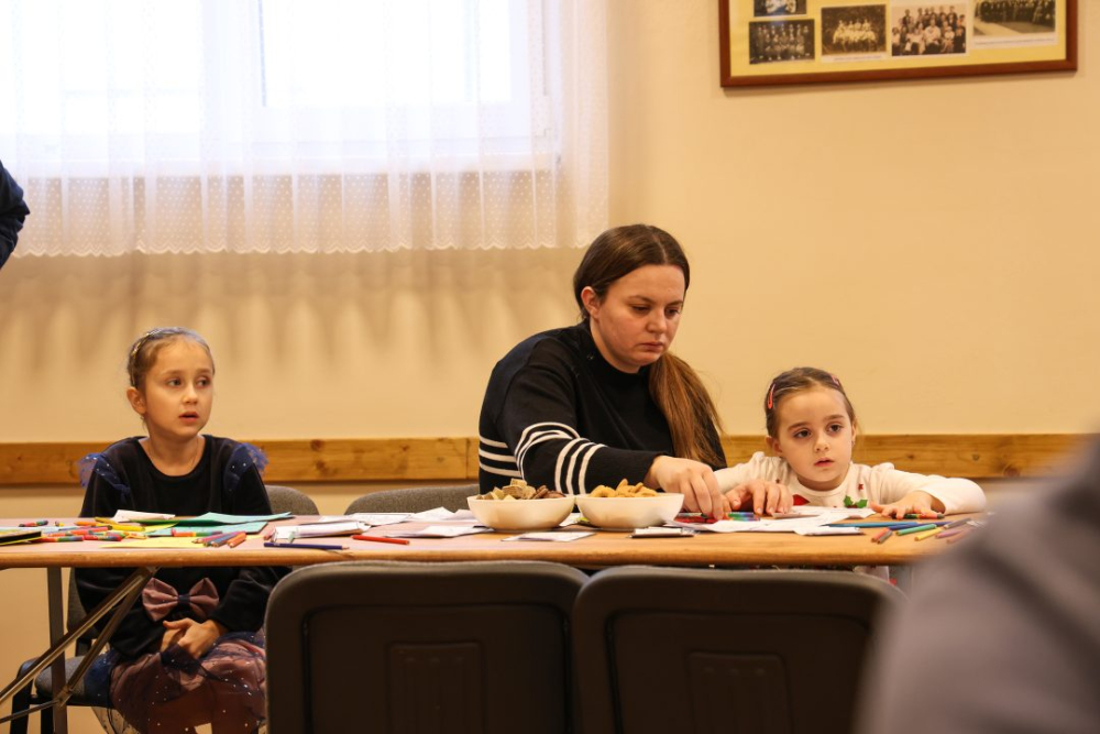 [FOTO] Blagdanska čarolija u Bjeliševcu: Sveti Nikola razveselio mališane i mještane
