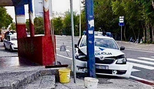 SB Online | Policajac zaboravio povući ručnu na službenom automobilu