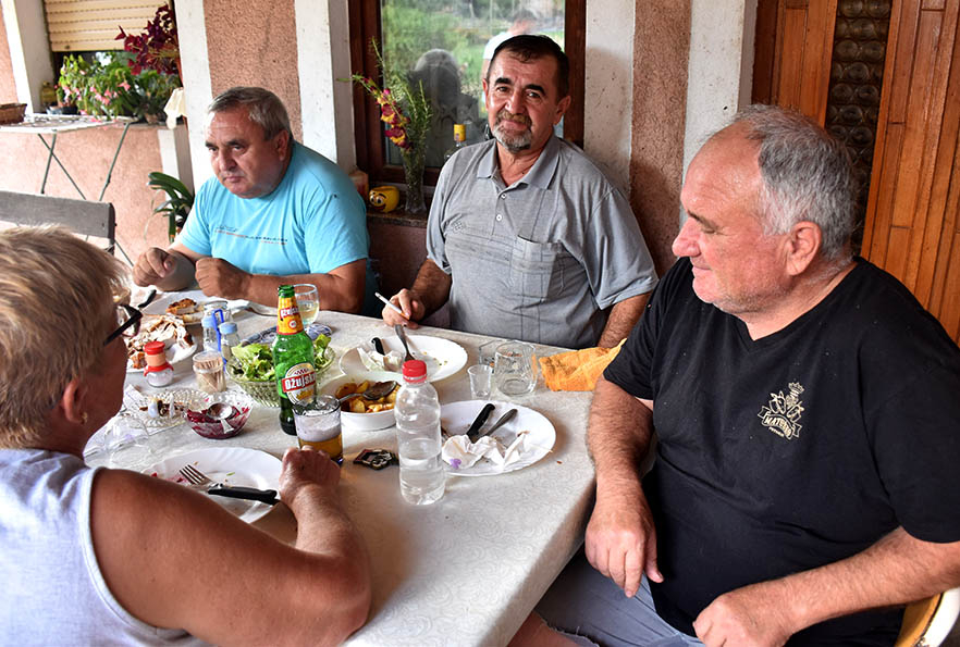Kokošiji kirvaj uz tradicionalni slavonski ručak [FOTO]