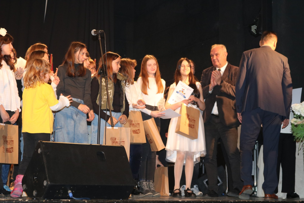 PAKRAC: Održan šesti dječji festival „Croatio iz duše te ljubim“