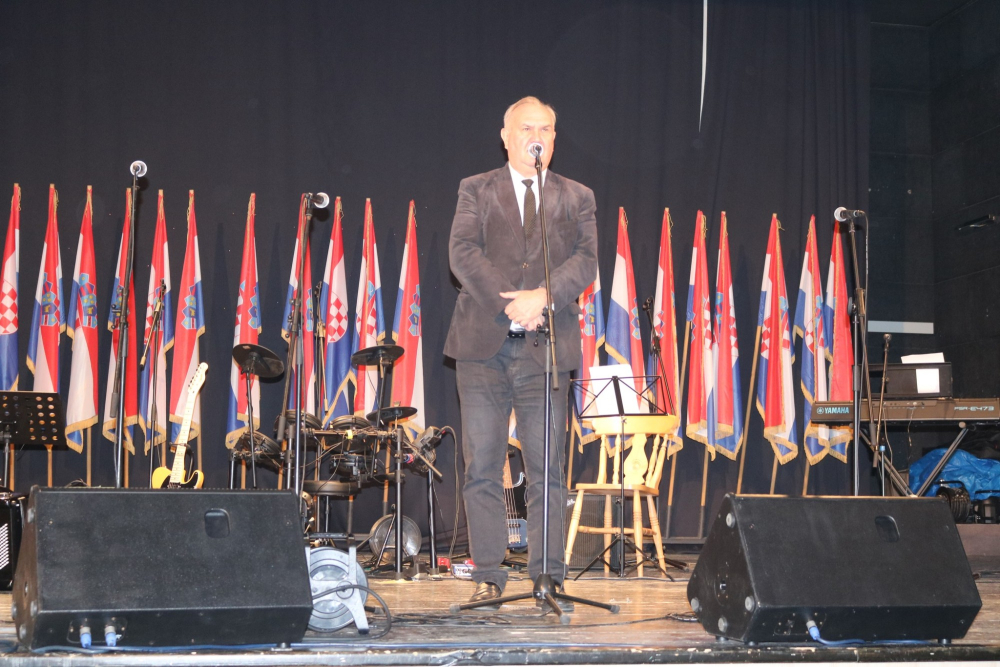 PAKRAC: Održan šesti dječji festival „Croatio iz duše te ljubim“