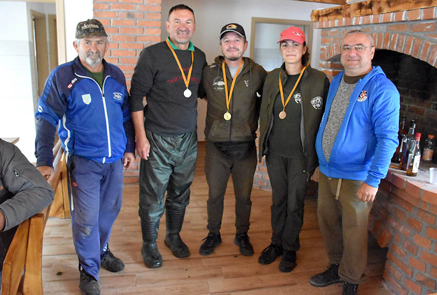 Pobjednici brestovačkog Kupa prijateljstva su ribiči Veličanke, a najbolji pojedinci su Marko Poletto, Josip Mandić i Mario Fider [FOTO]