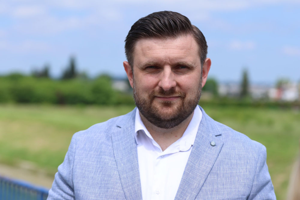 SB Online | Tekić: Dusparin inat i njegova bahatost rezultat su sudske presude u slučaju Korčula: ʼKako može izigravati žrtvu u ovom slučajuʼ