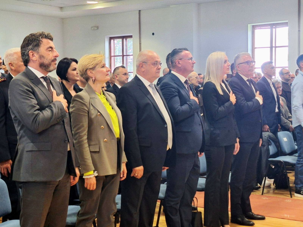 Svečana proslava Dana grada Slavonskog Broda; dodijeljena javna priznanja i nagrade