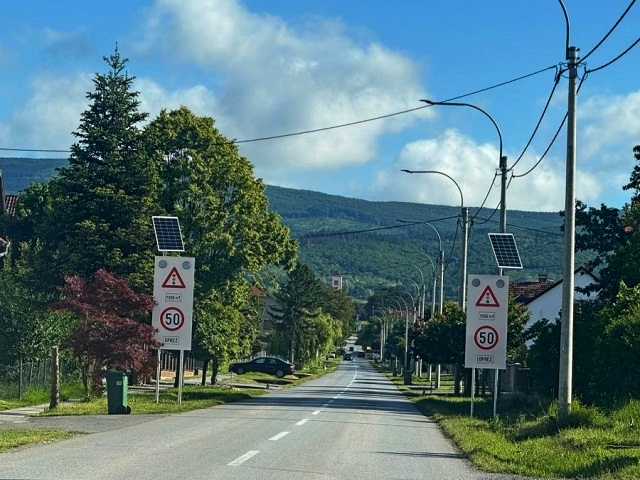 Požega.eu | Postavljena nova prometna signalizacija u Kaptolu