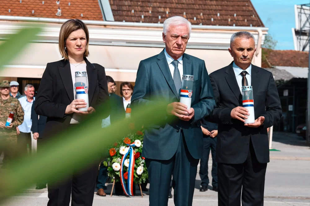 Dan državnosti: U Požegi odana počast svim poginulim, nestalim i umrlim hrvatskim braniteljima