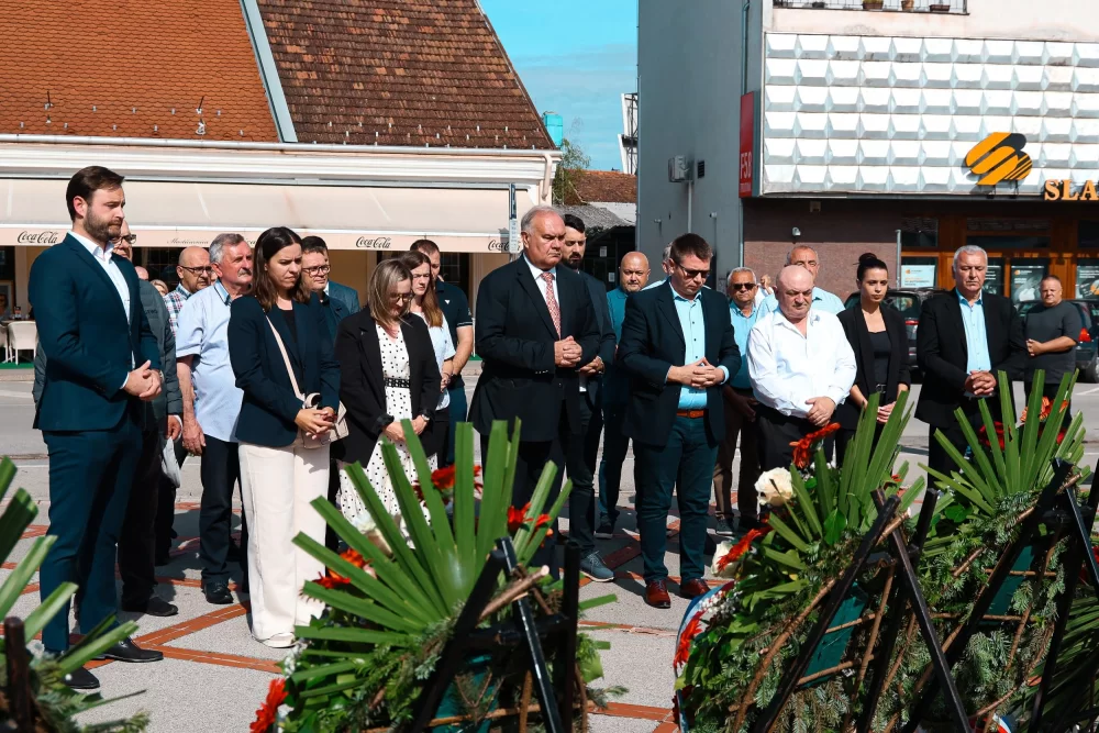 Dan državnosti: U Požegi odana počast svim poginulim, nestalim i umrlim hrvatskim braniteljima