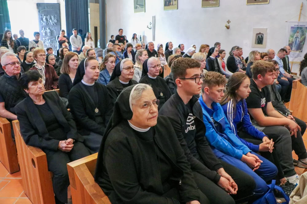 Biskupijsko hodočašće zdravstvenih djelatnika Gospi Voćinskoj