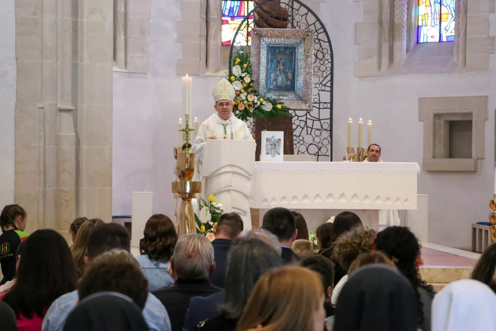 Biskupijsko hodočašće zdravstvenih djelatnika Gospi Voćinskoj