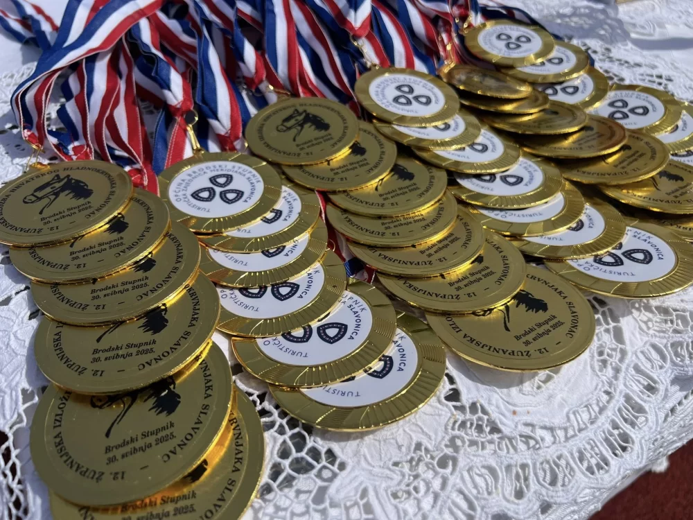 U Brodskom Stupniku održana Županijska izložba hrvatskog hladnokrvnjaka