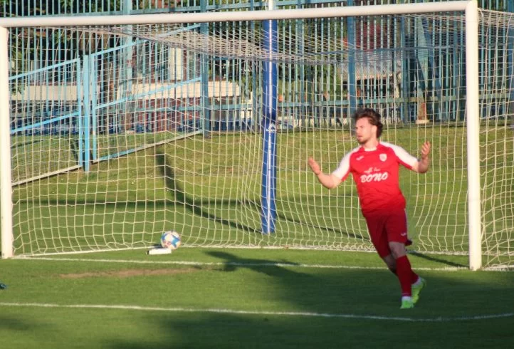 Pobjeda Slavije 4:2 za ostanak u trećeligaškom društvu
