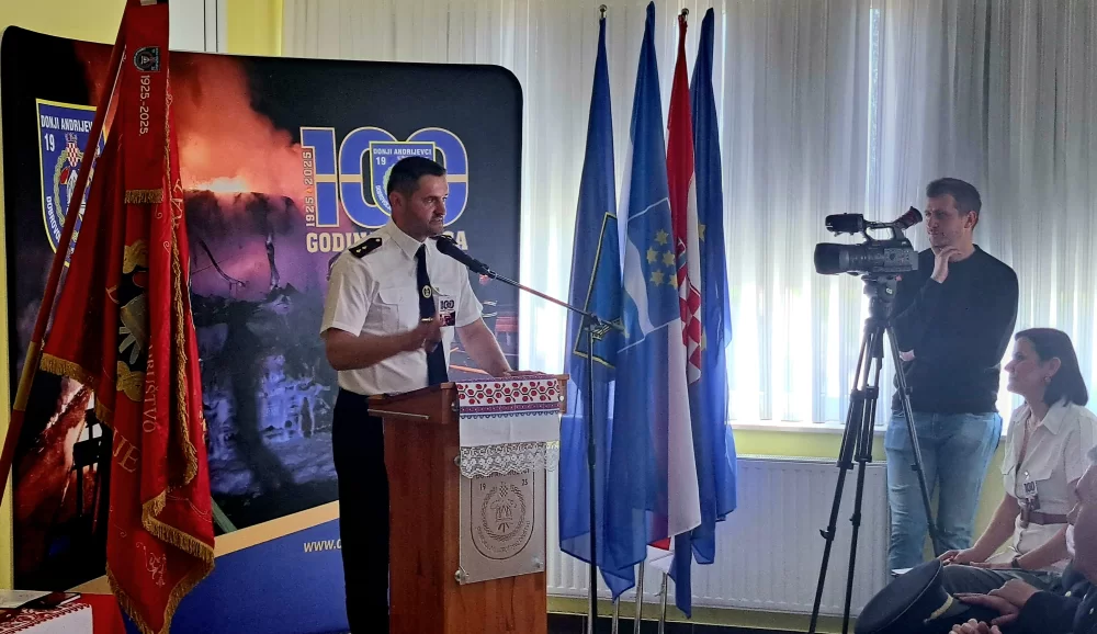 Stoljeće dobrovoljnog vatrogastva u Donjim Andrijevcima - volonterstvo i humanost za primjer svima