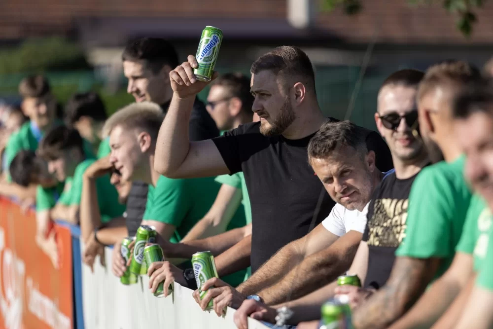 Kutjevačka navijačka skupina Green Army uvijek gdje treba biti….