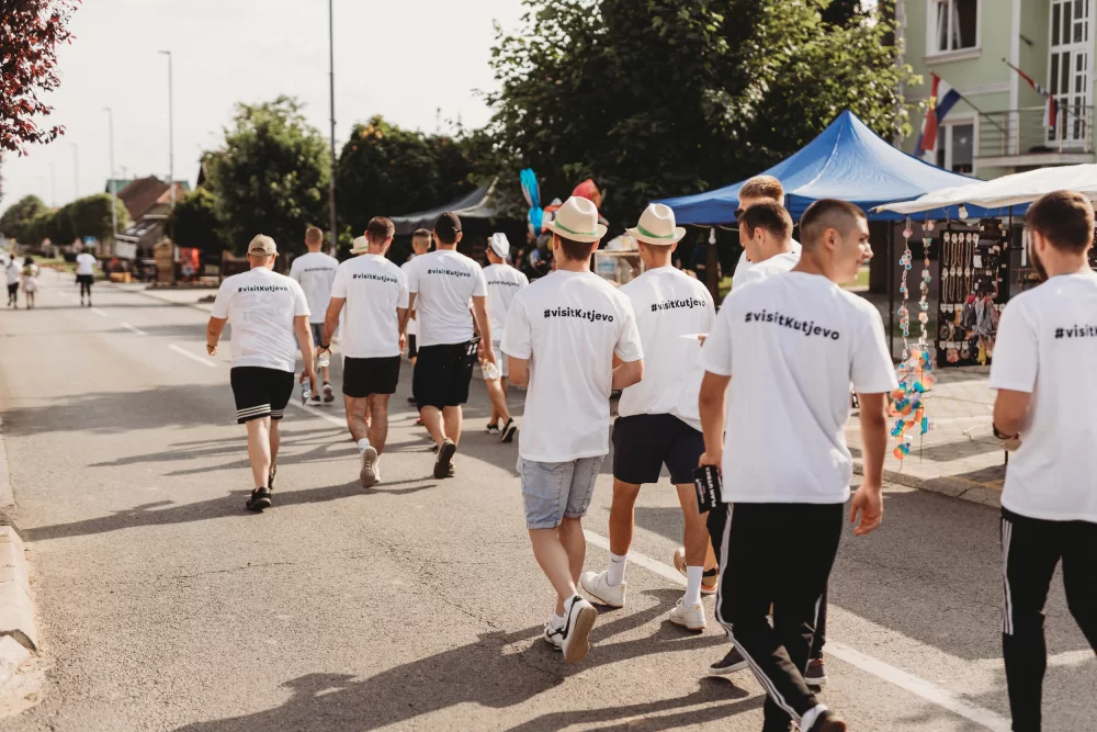 Uz Festival graševine u Kutjevu za vikend pred nama zanimljive manifestacije te koncert Magazina i Baruna
