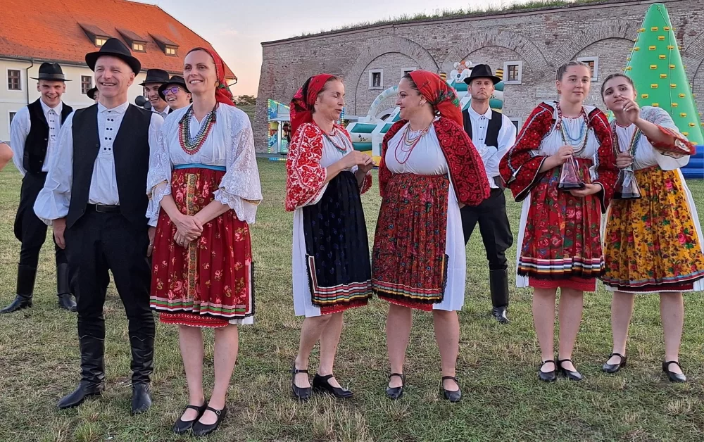 Uskoro središnji program najvažnije i najstarije folklorne manifestacije u Lijepoj Našoj - 61. BRODSKO KOLO