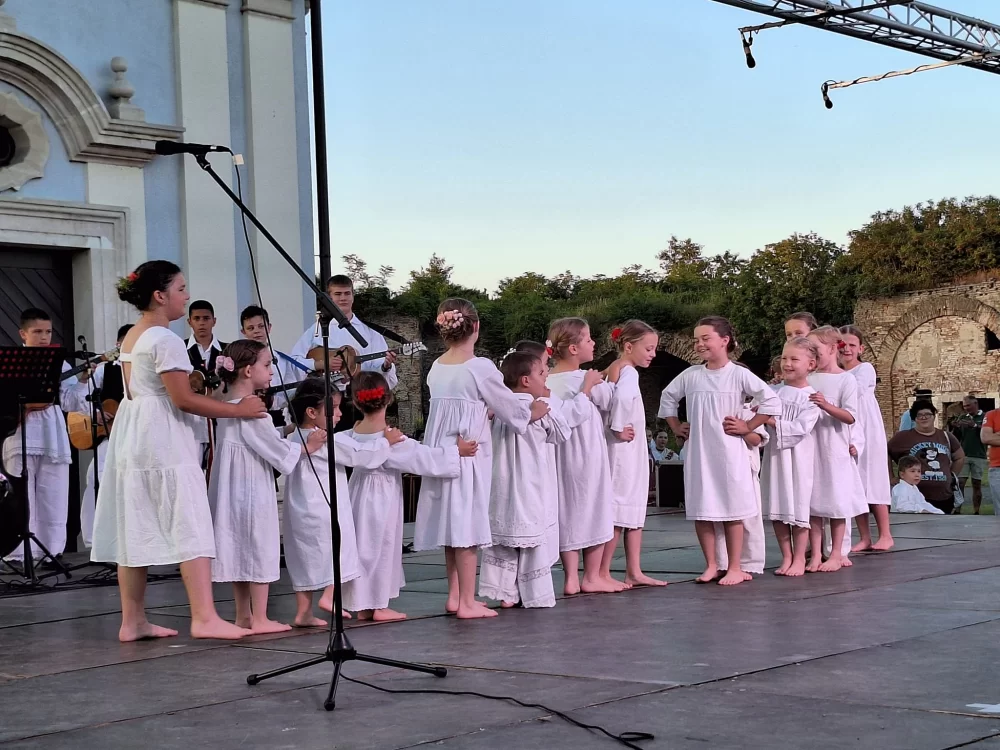 Uskoro središnji program najvažnije i najstarije folklorne manifestacije u Lijepoj Našoj - 61. BRODSKO KOLO