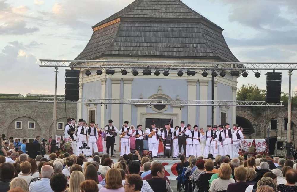 Uskoro središnji program najvažnije i najstarije folklorne manifestacije u Lijepoj Našoj - 61. BRODSKO KOLO
