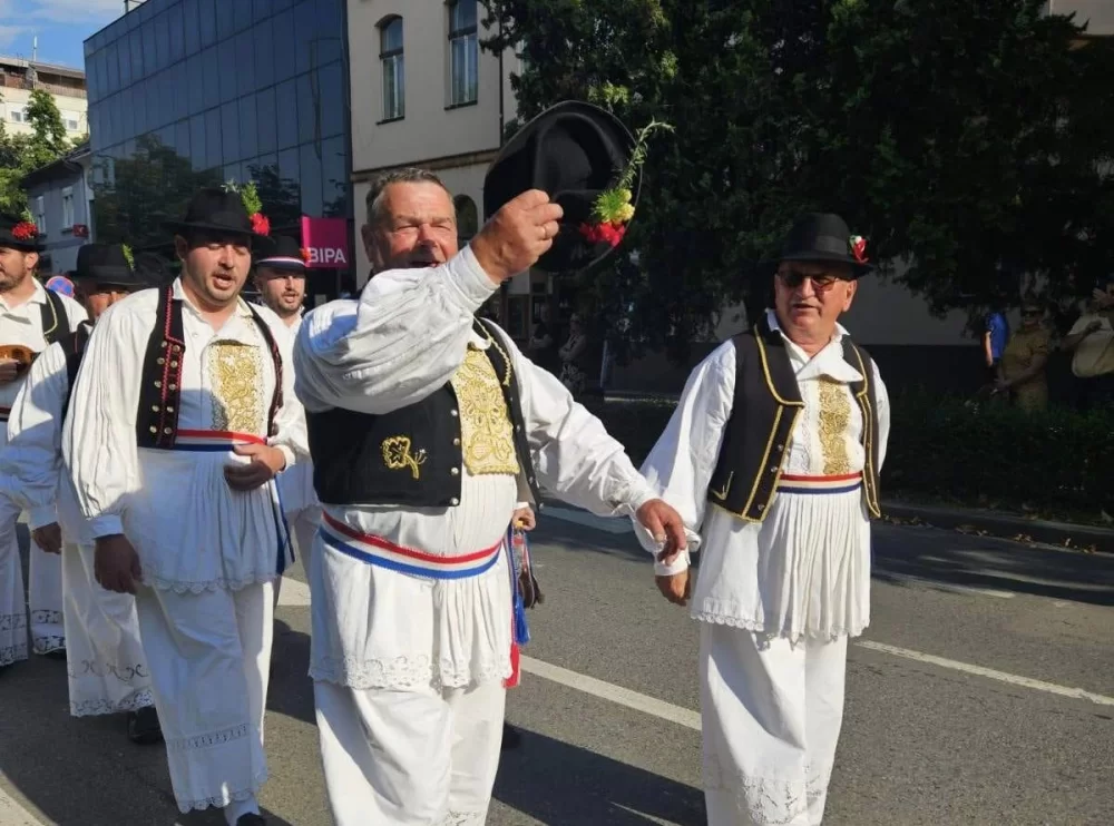 Uskoro središnji program najvažnije i najstarije folklorne manifestacije u Lijepoj Našoj - 61. BRODSKO KOLO