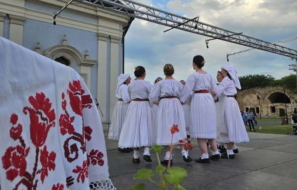 Uskoro središnji program najvažnije i najstarije folklorne manifestacije u Lijepoj Našoj - 61. BRODSKO KOLO