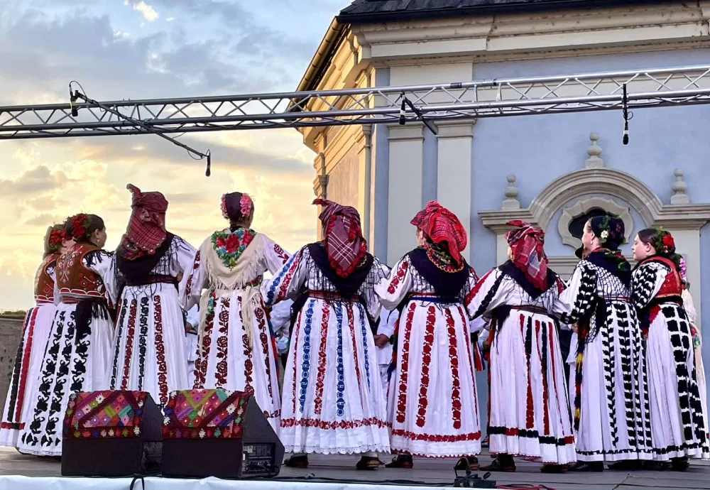 Uskoro središnji program najvažnije i najstarije folklorne manifestacije u Lijepoj Našoj - 61. BRODSKO KOLO