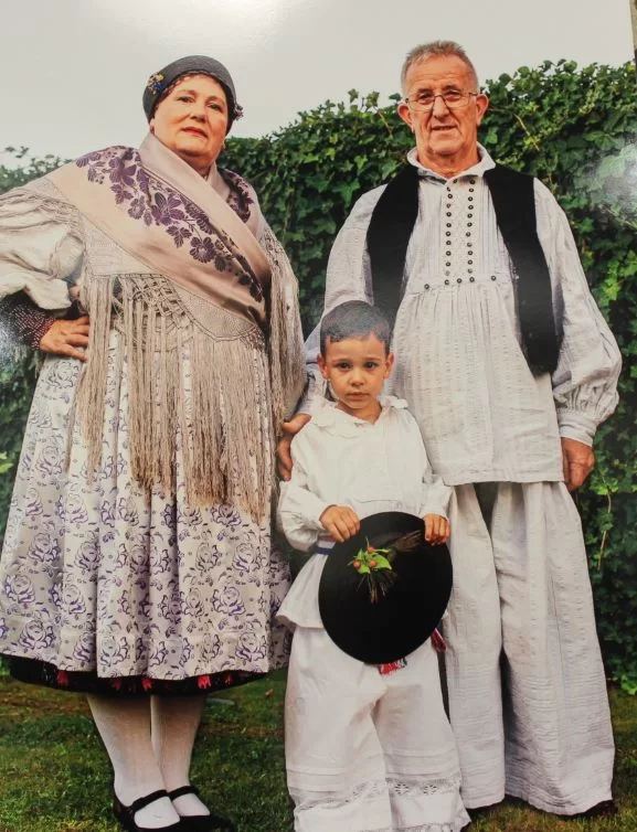 Ovorena izložba fotografija ʼČuvajmo tradicijuʼ autora Domagoja Katića