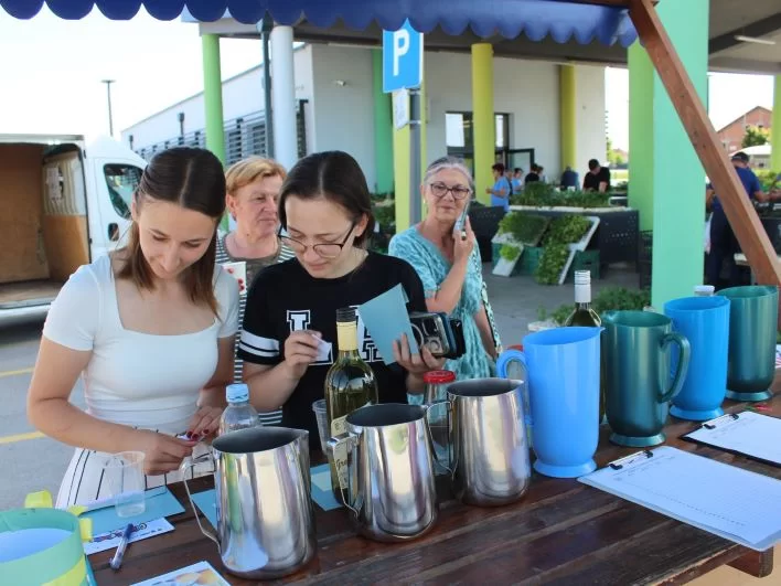 Najbolji sok od bazge pripremili Marica Karmišević i Dječji vrtić „Tratinčica“