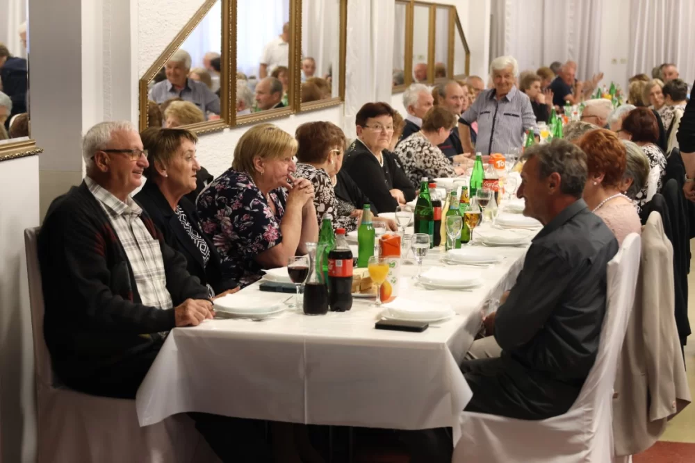 Izleti, rekreacija i druženja ključni u radu jakšićkih umirovljenika