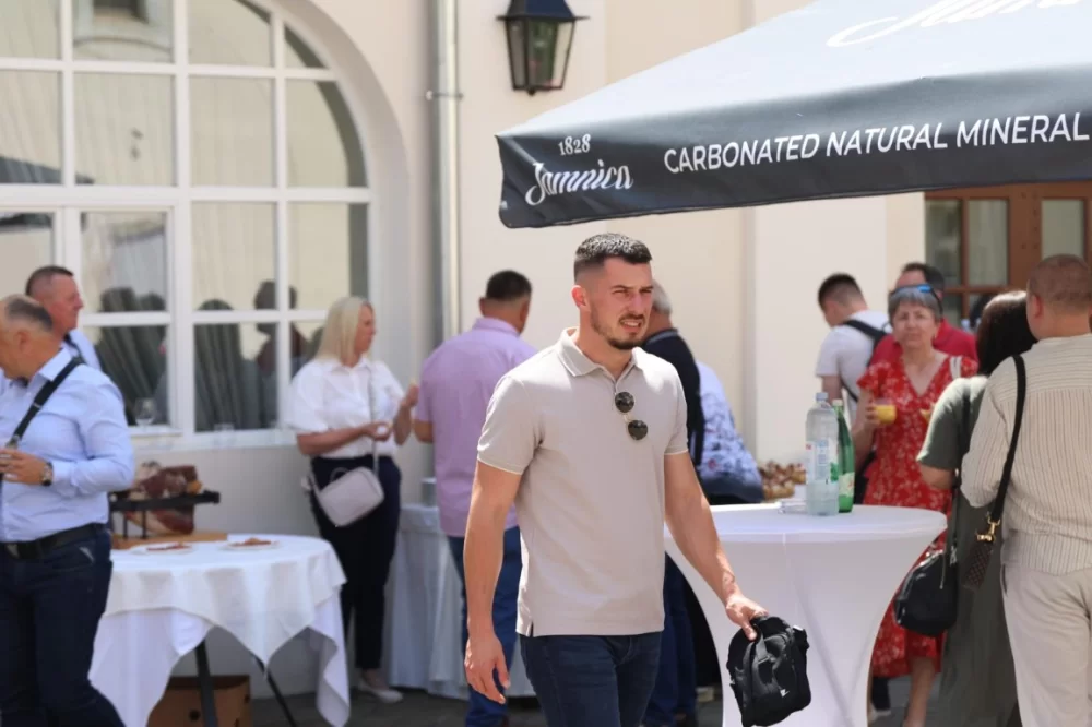 Dodijeljena šampionska priznanja za vrhunska vina u sklopu Festivala graševine 2025.: Šampion berbe 2024. za suha vina – Kutjevo d.d. 