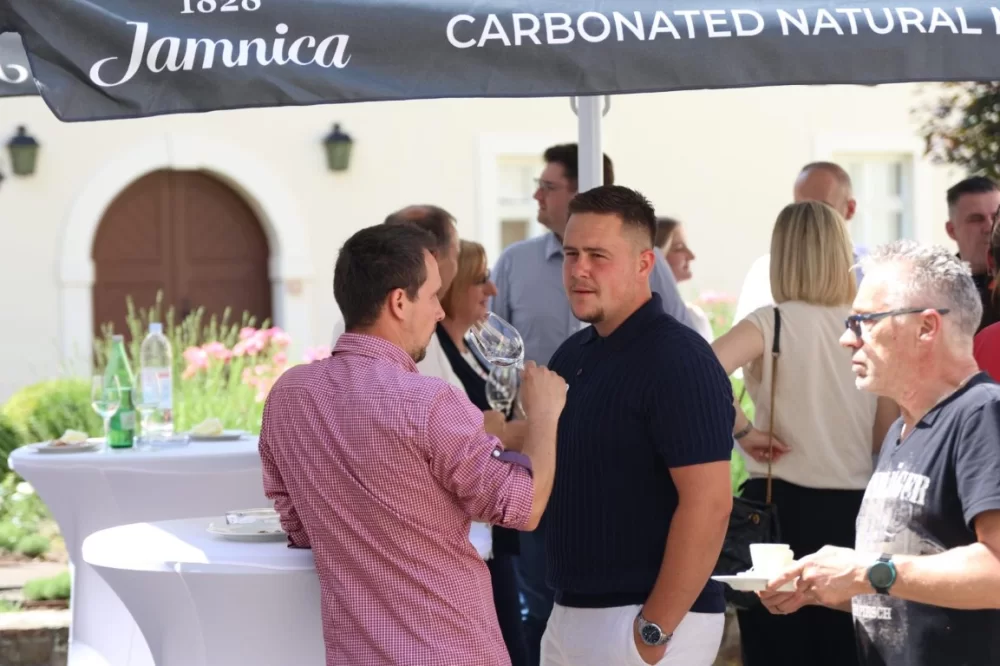 Dodijeljena šampionska priznanja za vrhunska vina u sklopu Festivala graševine 2025.: Šampion berbe 2024. za suha vina – Kutjevo d.d. 