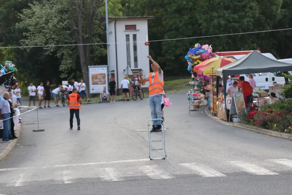 Pobjednik ovogodišnje Vinske alke Mihovil Štivić, a Vinskog maratona Matej Gomerčić