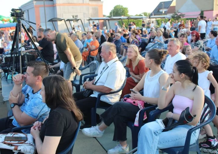 S pjesmom „Sladoled” festivalska pobjednica Nea Galić iz Požege