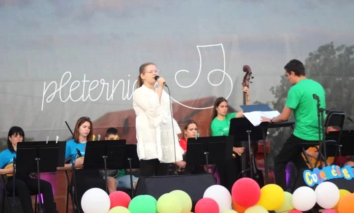 S pjesmom „Sladoled” festivalska pobjednica Nea Galić iz Požege