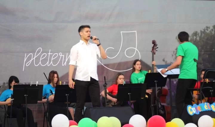S pjesmom „Sladoled” festivalska pobjednica Nea Galić iz Požege