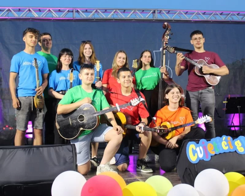 S pjesmom „Sladoled” festivalska pobjednica Nea Galić iz Požege