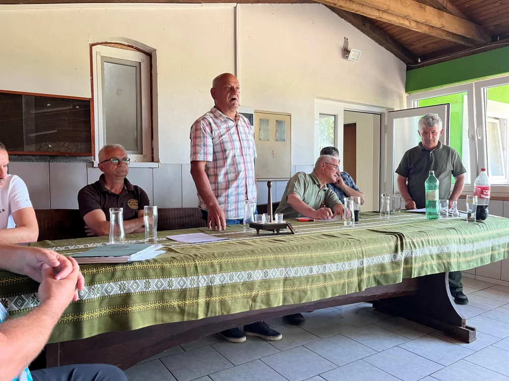 Jeleni traže vodu u Londži, a nanose velike štete na njivama čaglinskog kraja