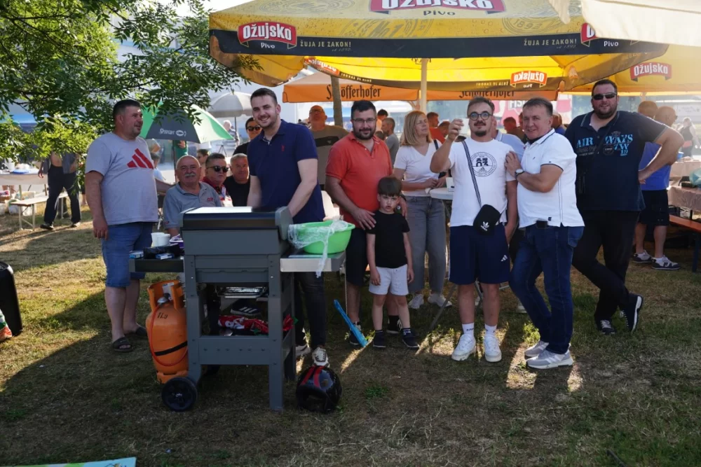 TRADICIONALNA 18. FIŠIJADA U PLETERNICI: Prvo mjesto osvojio Benjamin Hodulak iz Resnika