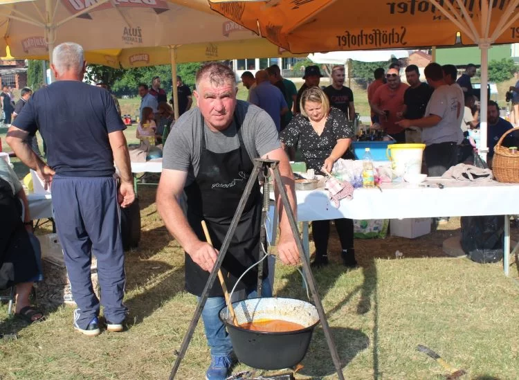 TRADICIONALNA 18. FIŠIJADA U PLETERNICI: Prvo mjesto osvojio Benjamin Hodulak iz Resnika