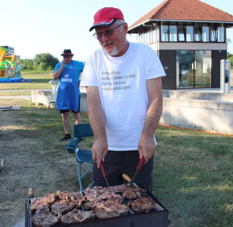 TRADICIONALNA 18. FIŠIJADA U PLETERNICI: Prvo mjesto osvojio Benjamin Hodulak iz Resnika