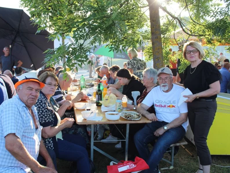 TRADICIONALNA 18. FIŠIJADA U PLETERNICI: Prvo mjesto osvojio Benjamin Hodulak iz Resnika