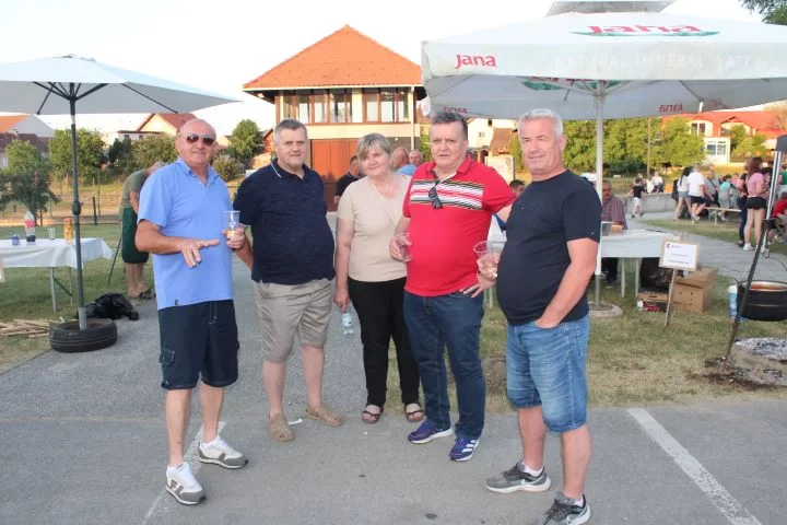 TRADICIONALNA 18. FIŠIJADA U PLETERNICI: Prvo mjesto osvojio Benjamin Hodulak iz Resnika