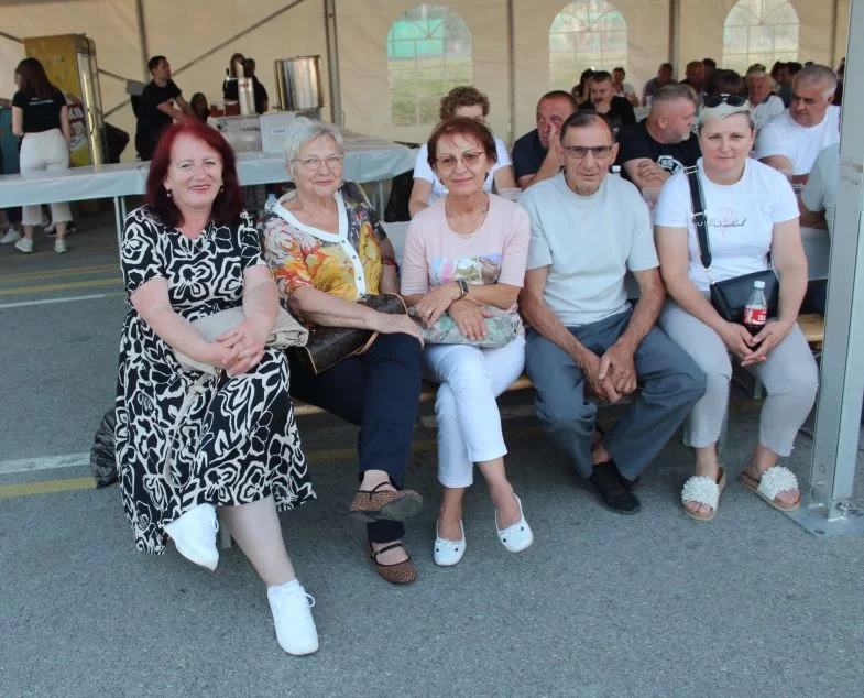 TRADICIONALNA 18. FIŠIJADA U PLETERNICI: Prvo mjesto osvojio Benjamin Hodulak iz Resnika
