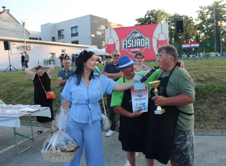 TRADICIONALNA 18. FIŠIJADA U PLETERNICI: Prvo mjesto osvojio Benjamin Hodulak iz Resnika