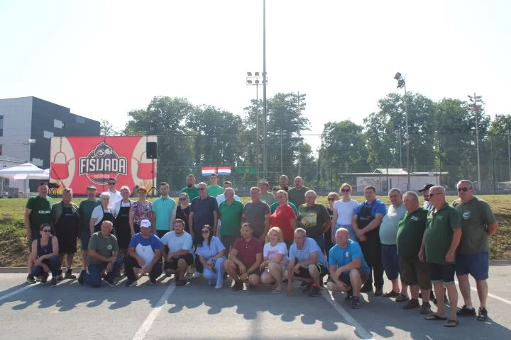 TRADICIONALNA 18. FIŠIJADA U PLETERNICI: Prvo mjesto osvojio Benjamin Hodulak iz Resnika