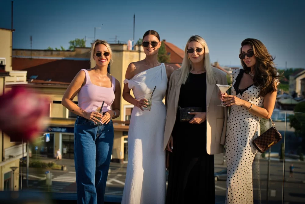 Dvije „Gospodine Savršene“, poznate influencerice i medijska lica posjetile su Slavonski Brod